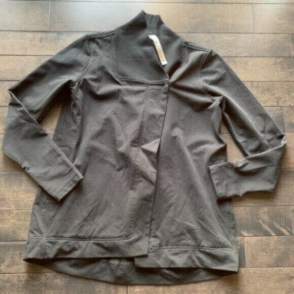 Lululemon Belle Wrap Jacket - Picture 5 of 6